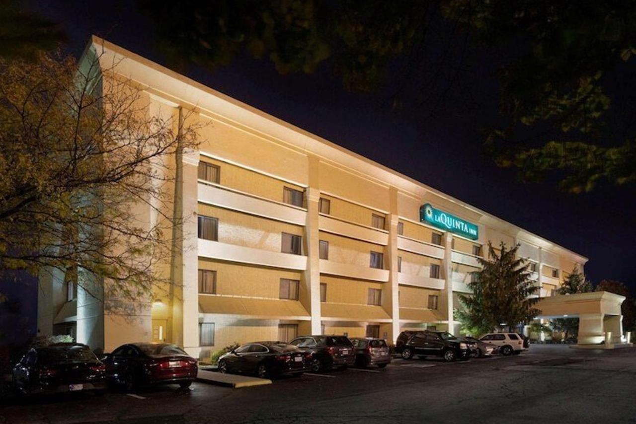 Norwood Inn & Suites Indianapolis East Post Drive Buitenkant foto