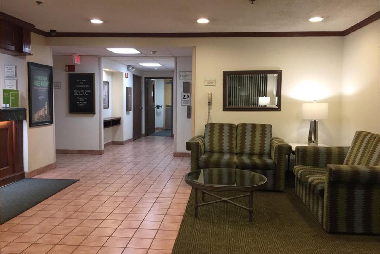 Norwood Inn & Suites Indianapolis East Post Drive Buitenkant foto